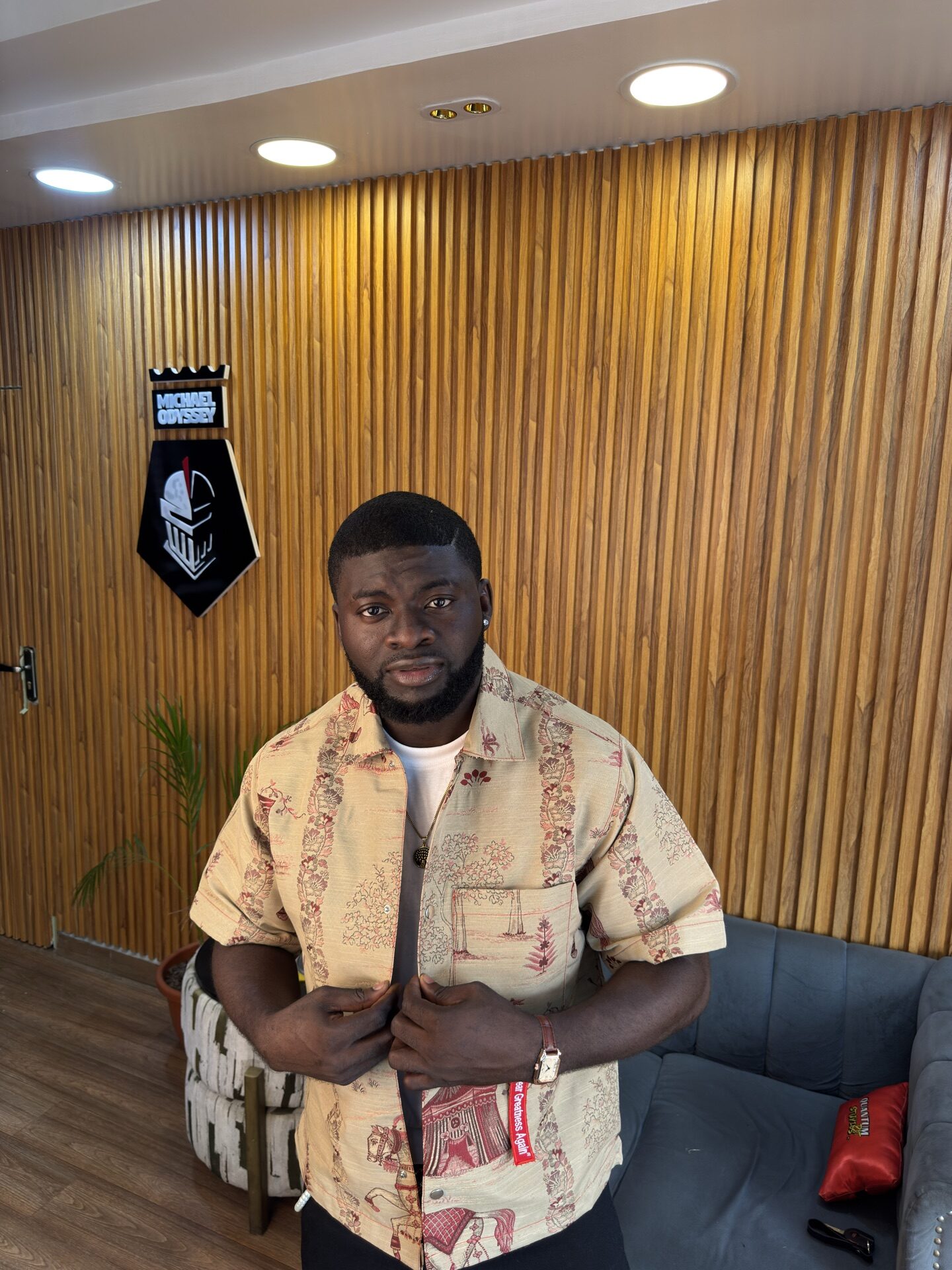 Red Heritage Tapestry Shirt - Image 2